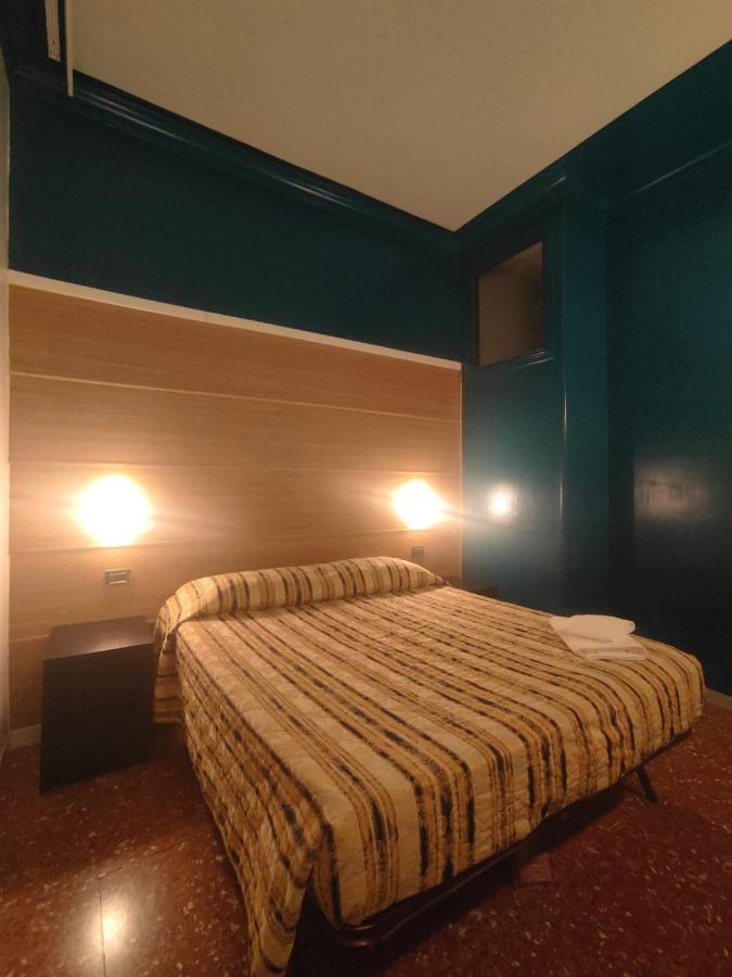 Hotel Milazzo Roma Екстериор снимка